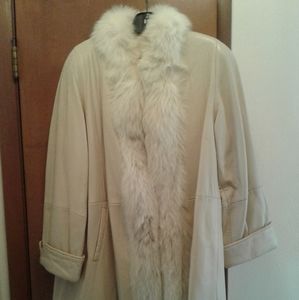 Leather jacket with fox trim